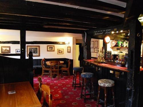 The Plume Of Feathers Фарнъм Екстериор снимка